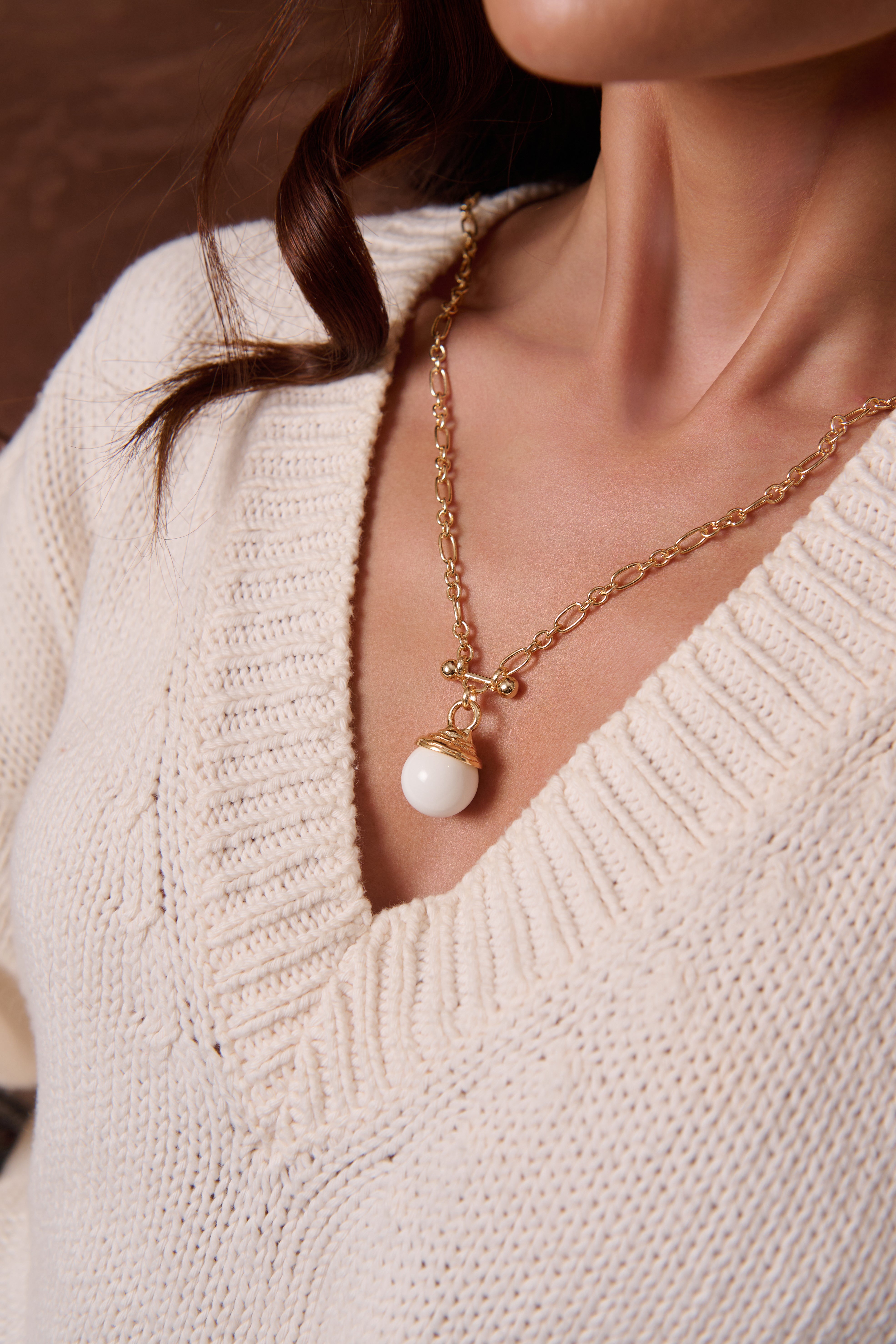 Colar Longo Opaline Branco