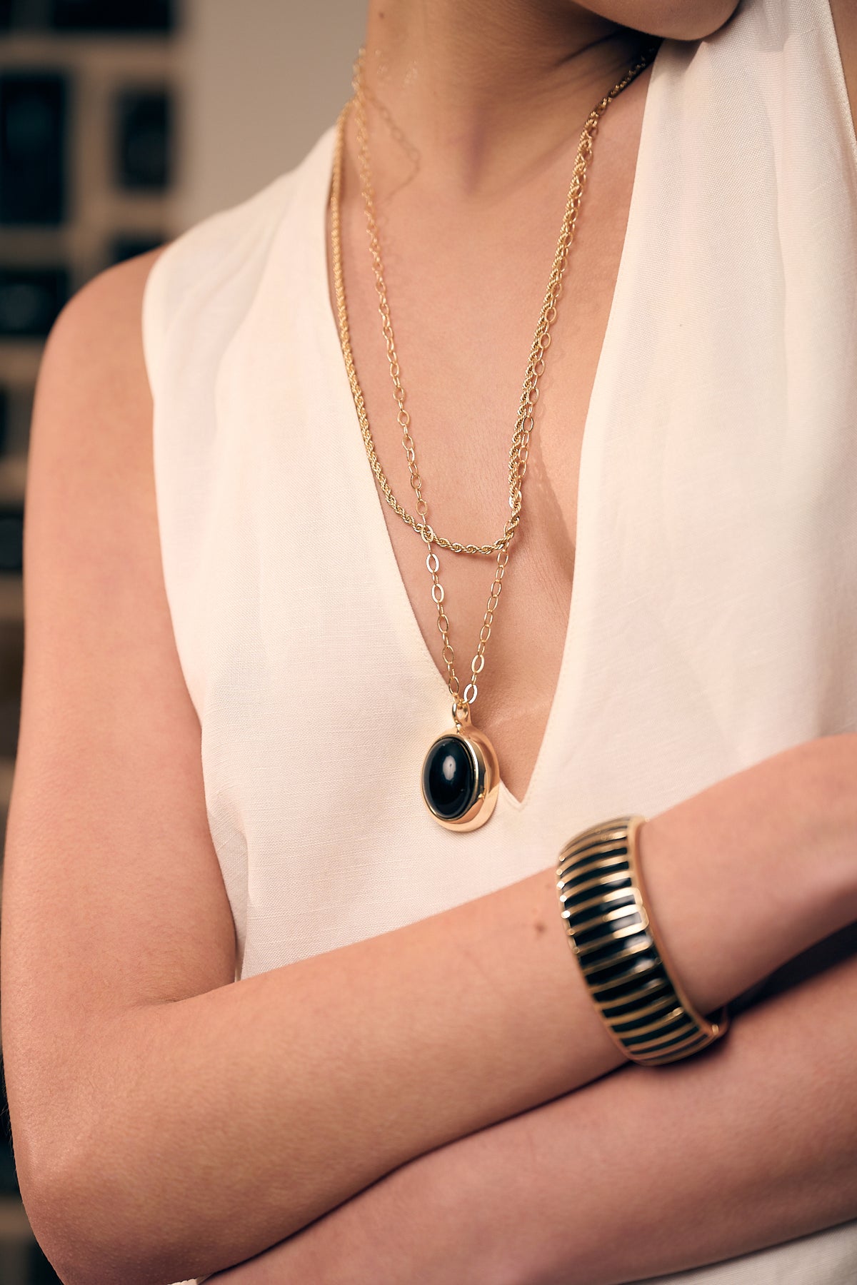 Colar Longo Oval Noir Slim