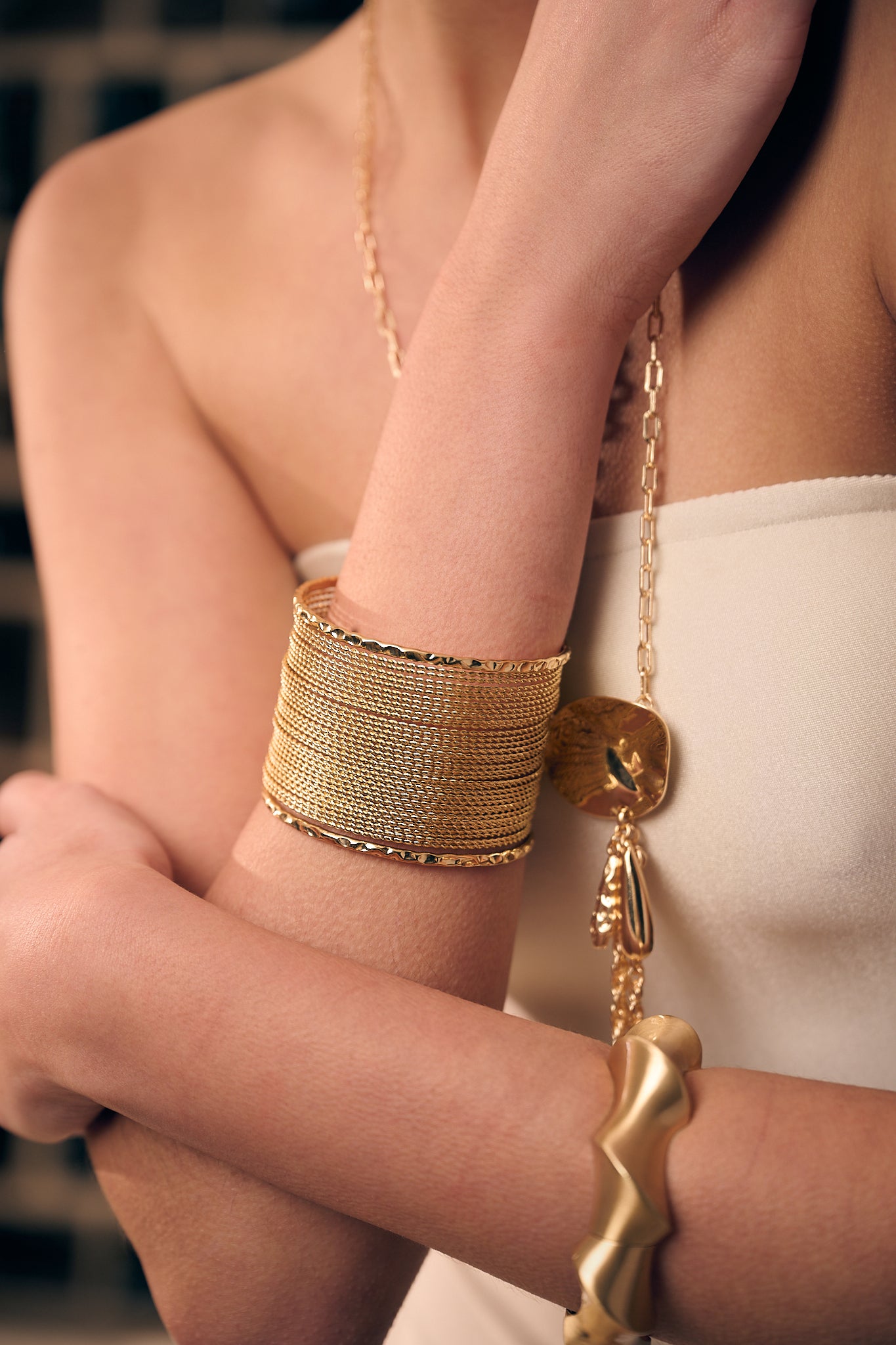 Bracelete de Fios Estruturado