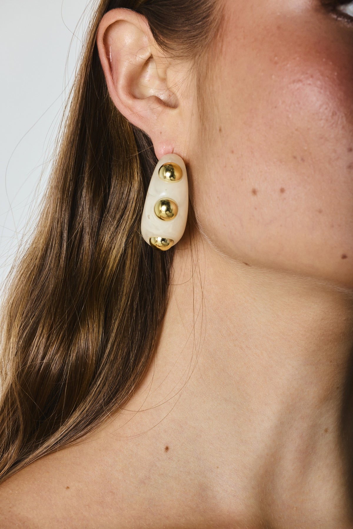 Argola Studs
