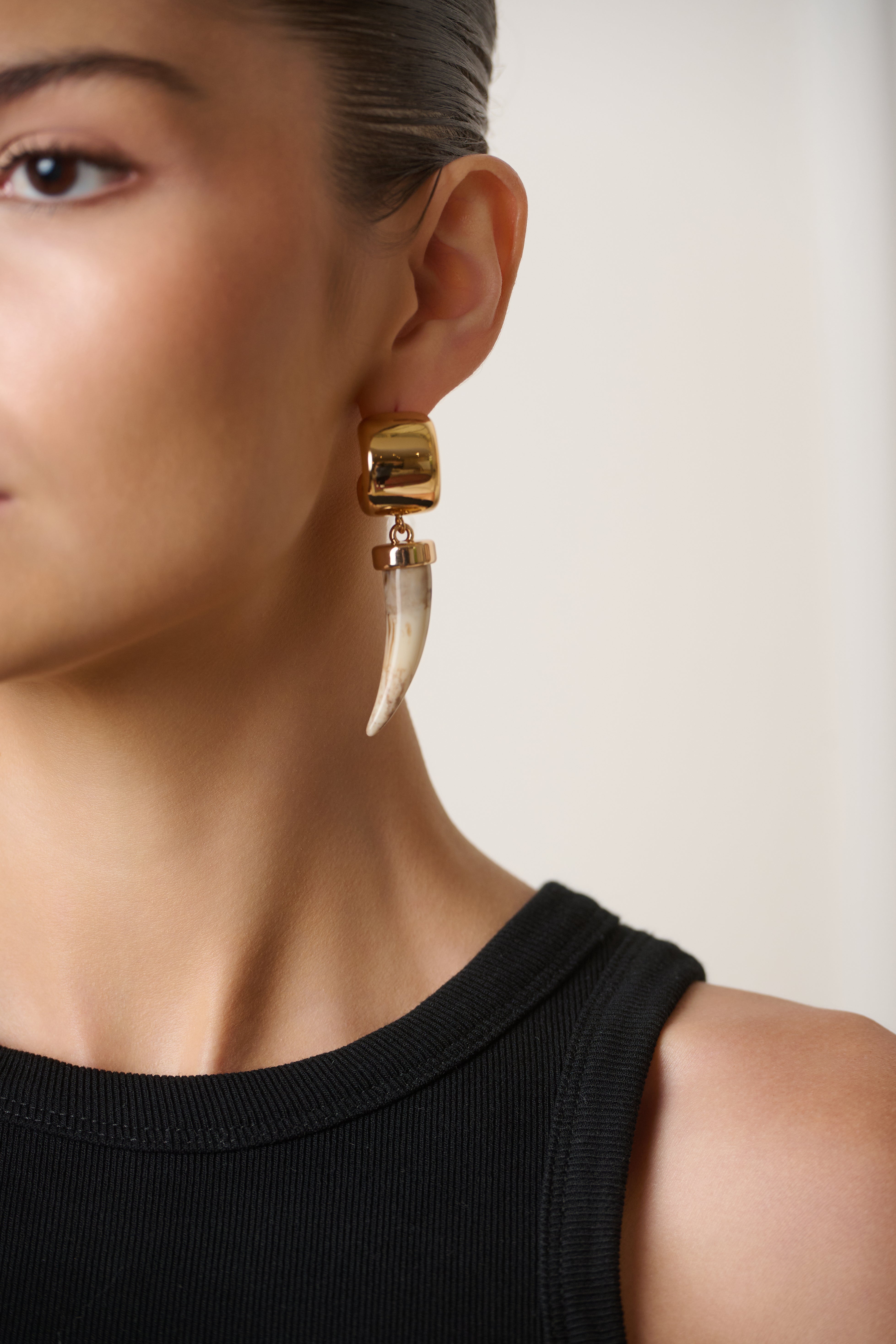 Brinco Dente de Tigre