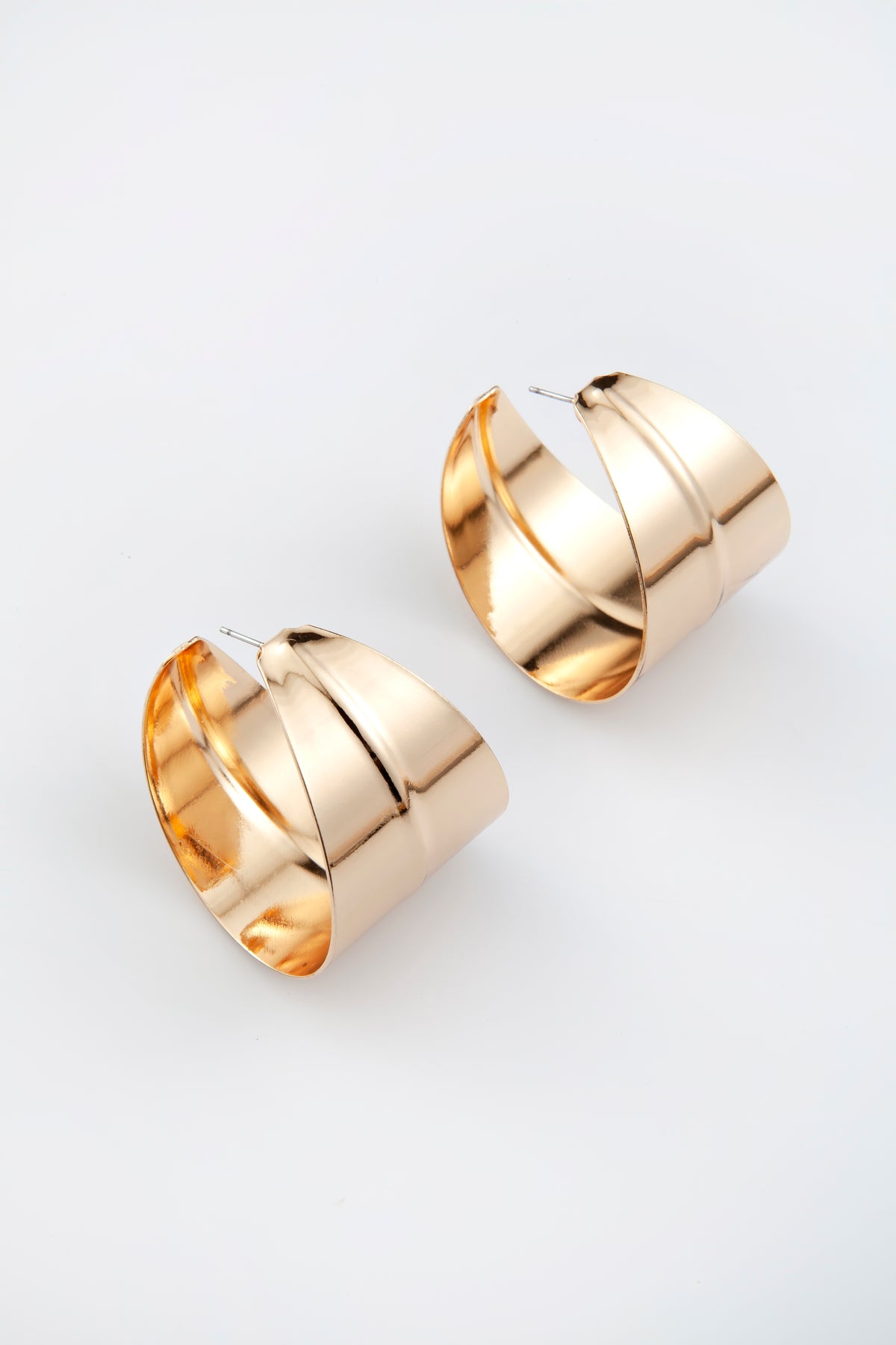 Brinco Bold Hoops
