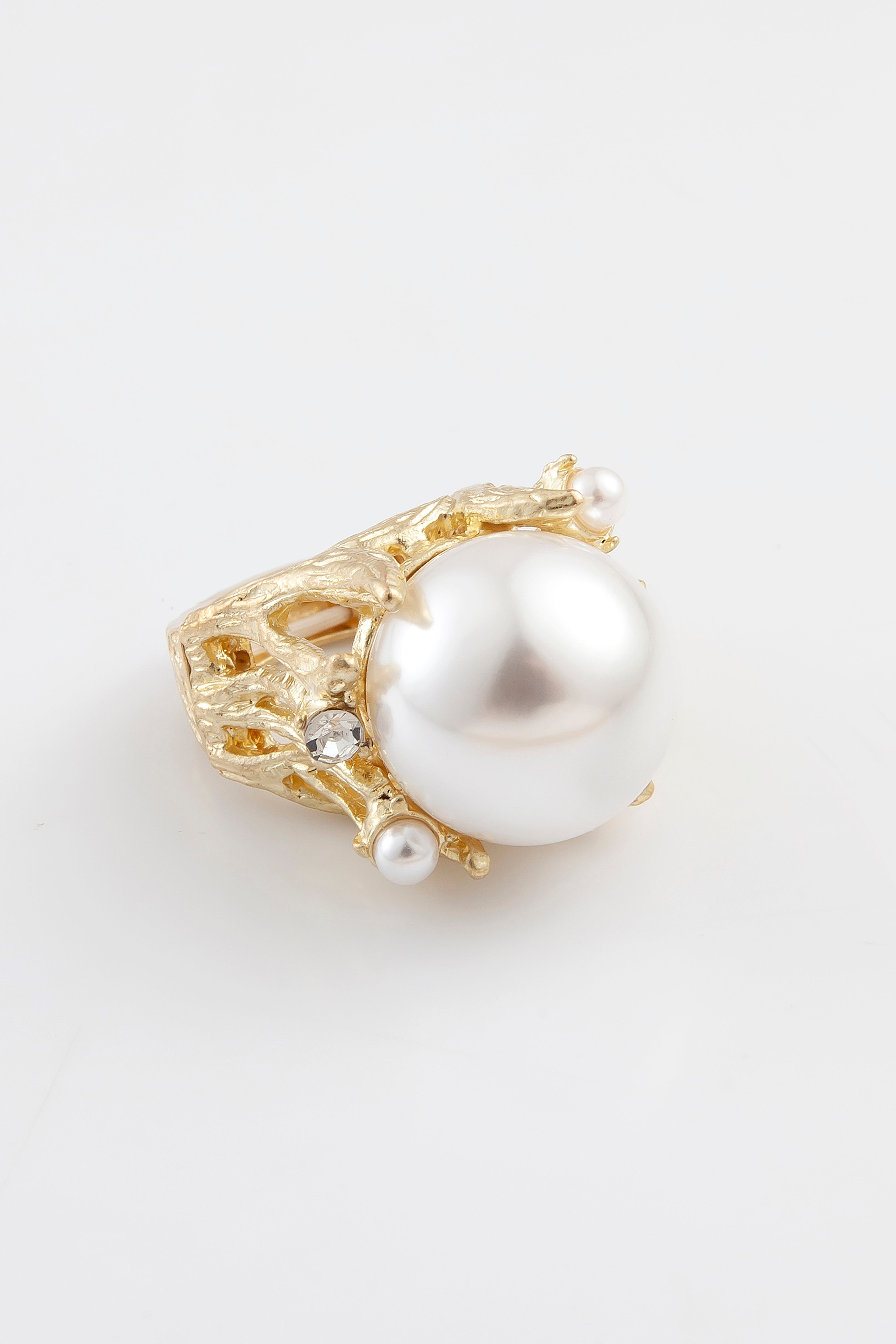Anel Pearl Nest