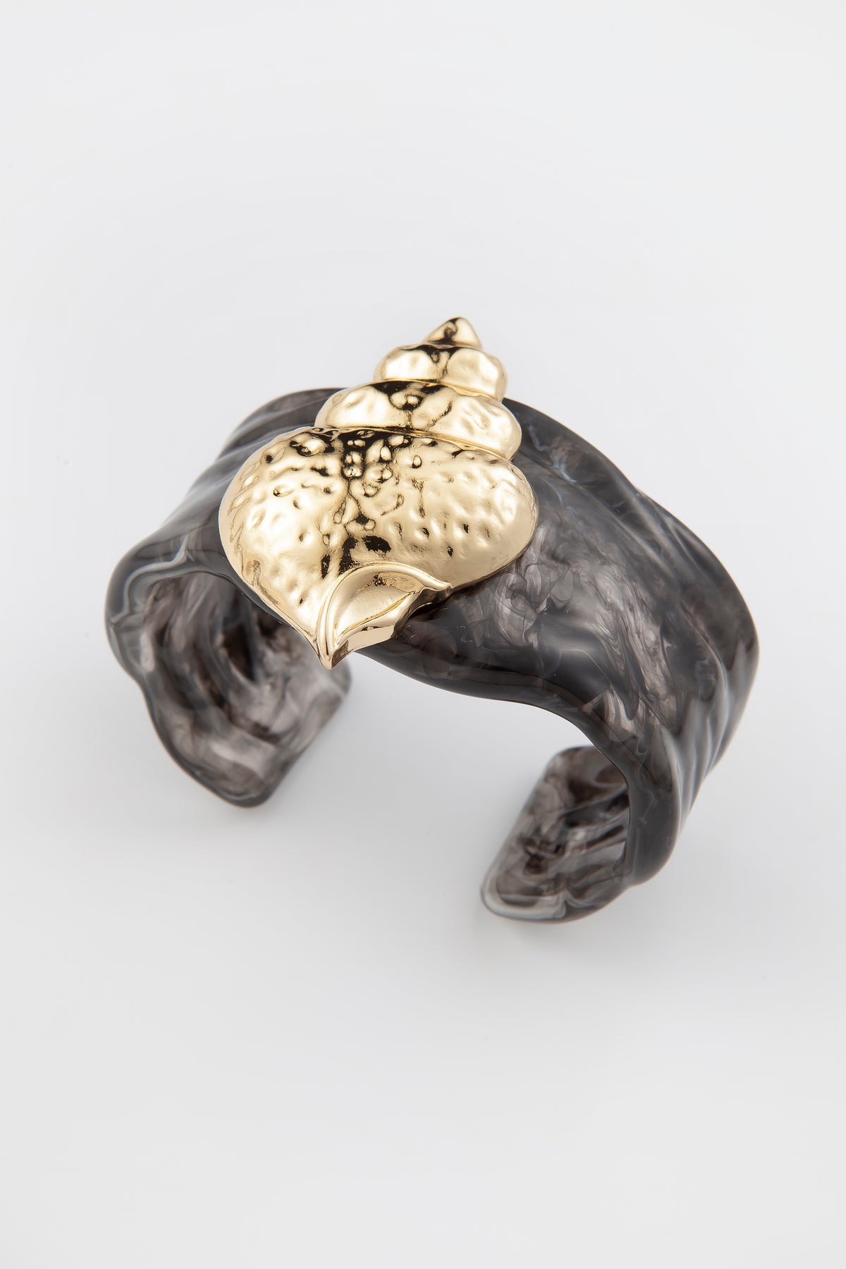 Bracelete Shell Sculpture