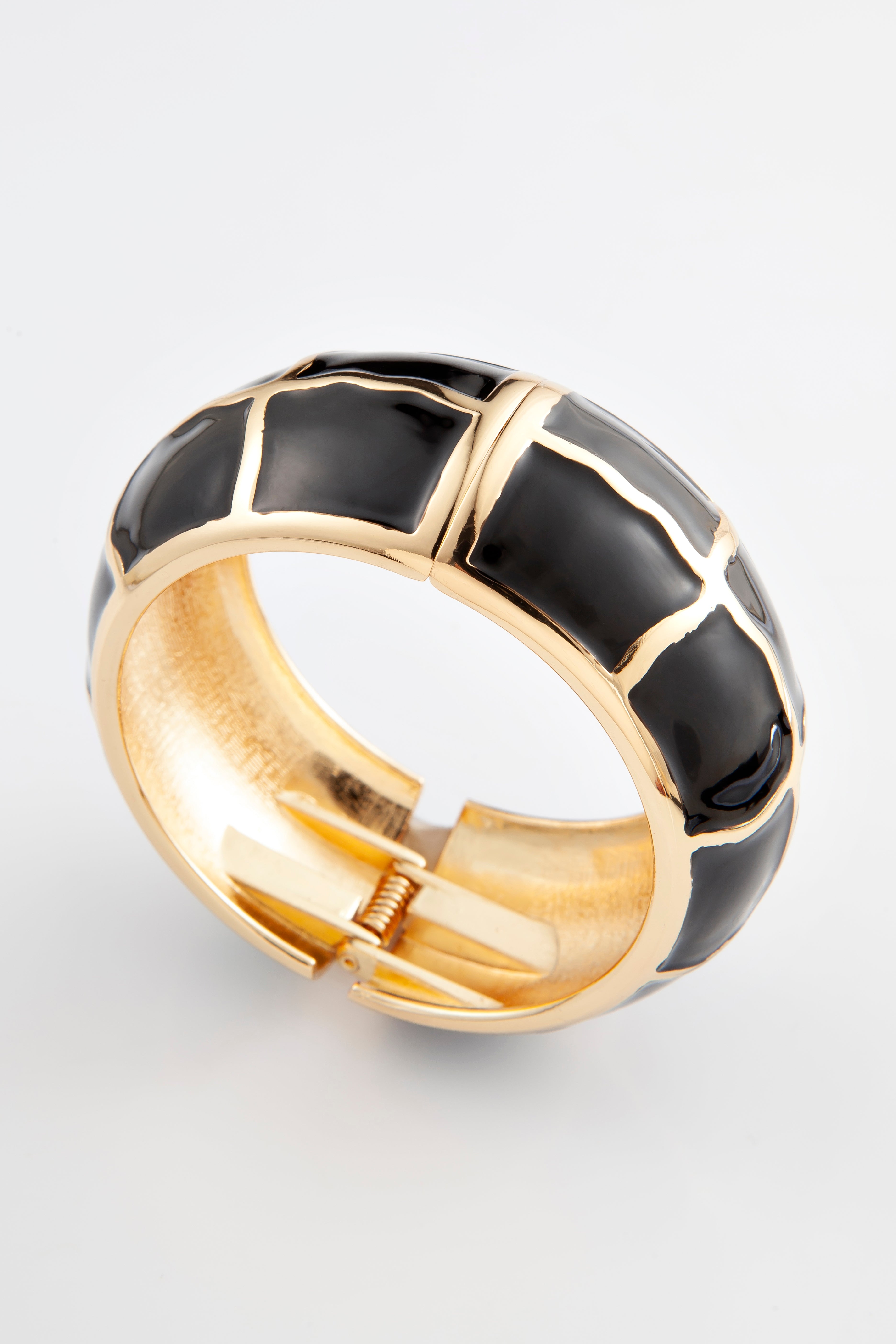 GEMM - Bracelete Panel - 1